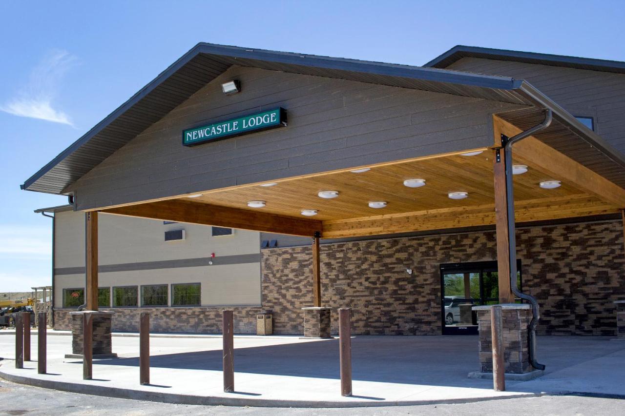Newcastle Lodge & Convention Center Exterior photo